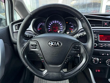 Kia Ceed, 2018г, передний привод, автомат