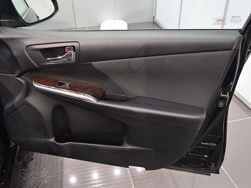 Toyota Camry, 2015г, передний привод, автомат