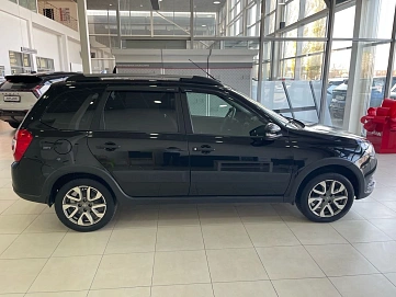 Lada (ВАЗ) , 2023г., передний привод, механика