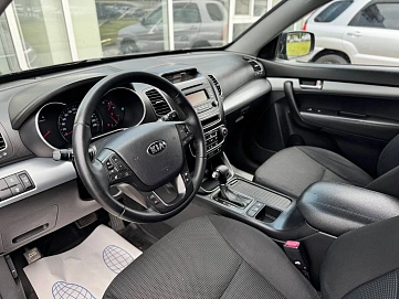 Kia Sorento, 2012г, полный привод, автомат