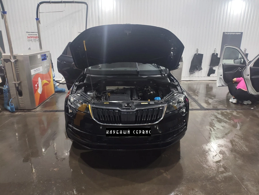 Skoda Karoq, 2020г., передний привод, автомат