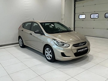 Hyundai Solaris, 2013г, передний привод, механика