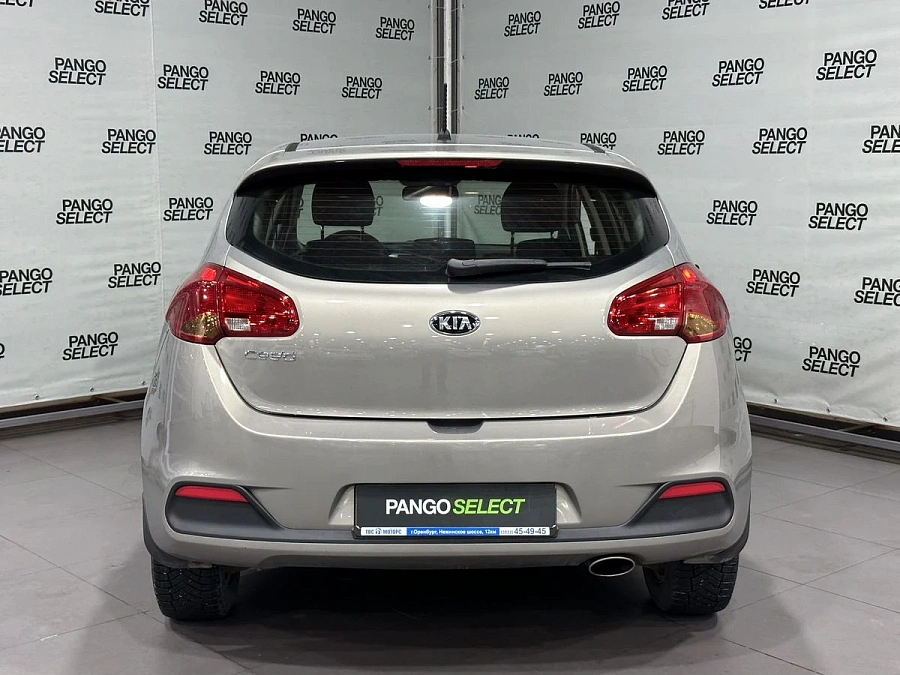 Kia Ceed, 2013г., передний привод, механика