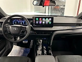 Toyota Camry, 2025г., передний привод, вариатор