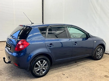 Kia Ceed, 2007г, передний привод, автомат