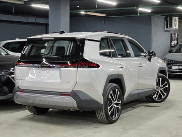 Toyota Wildlander, 2026г., полный привод, вариатор