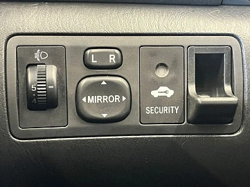 Toyota Corolla, 2006г, передний привод, автомат