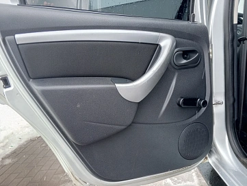 Renault Duster, 2012г, передний привод, механика