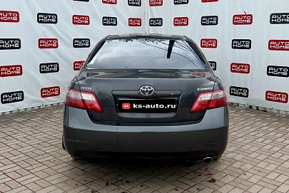 Toyota Camry, 2010г., передний привод, автомат