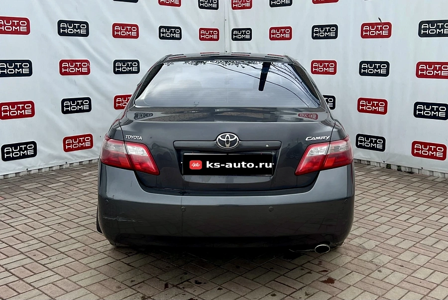 Toyota Camry, 2010г., передний привод, автомат