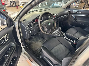 Skoda Superb, 2007г, передний привод, автомат